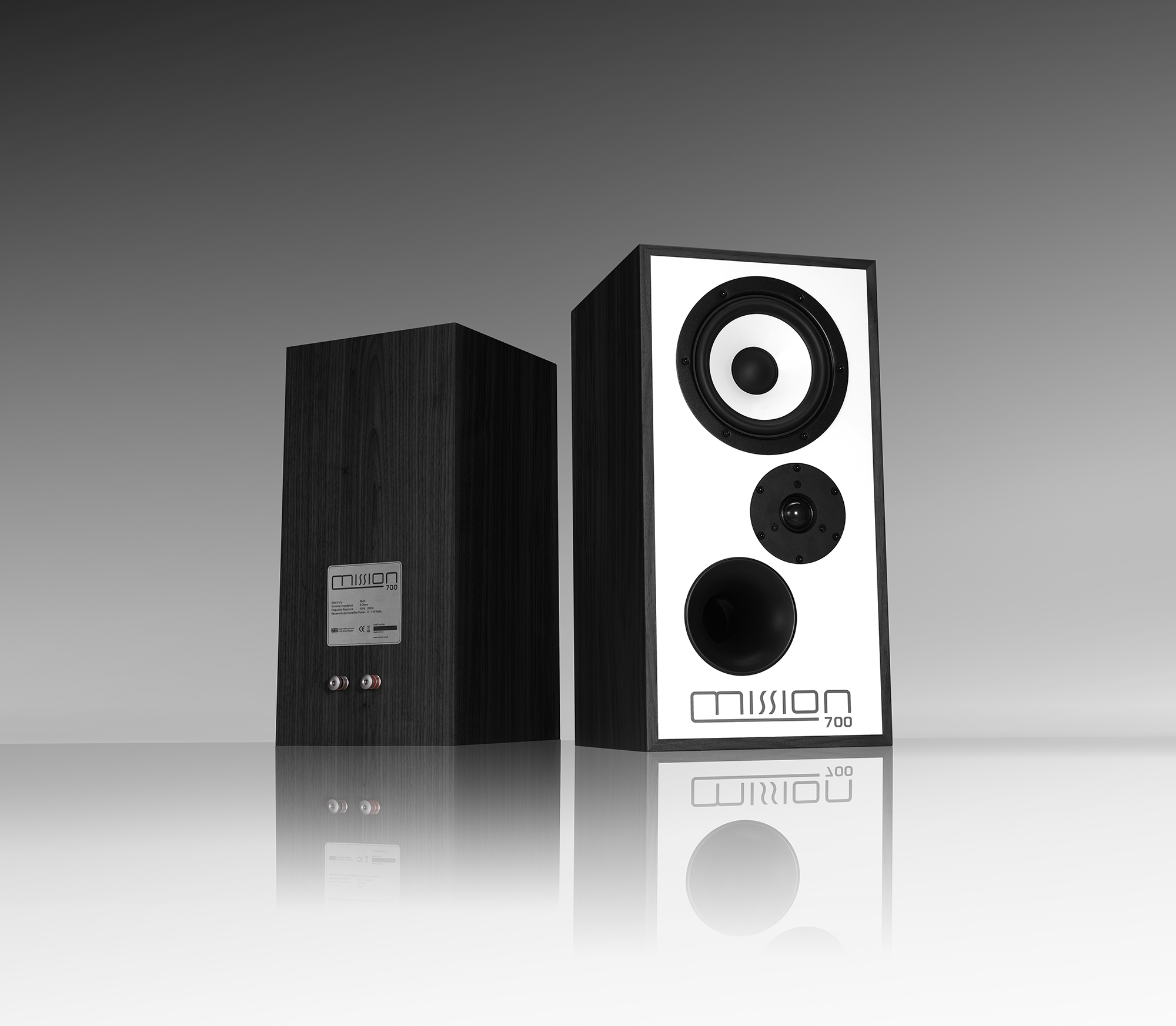 700-Artistic-Black-2