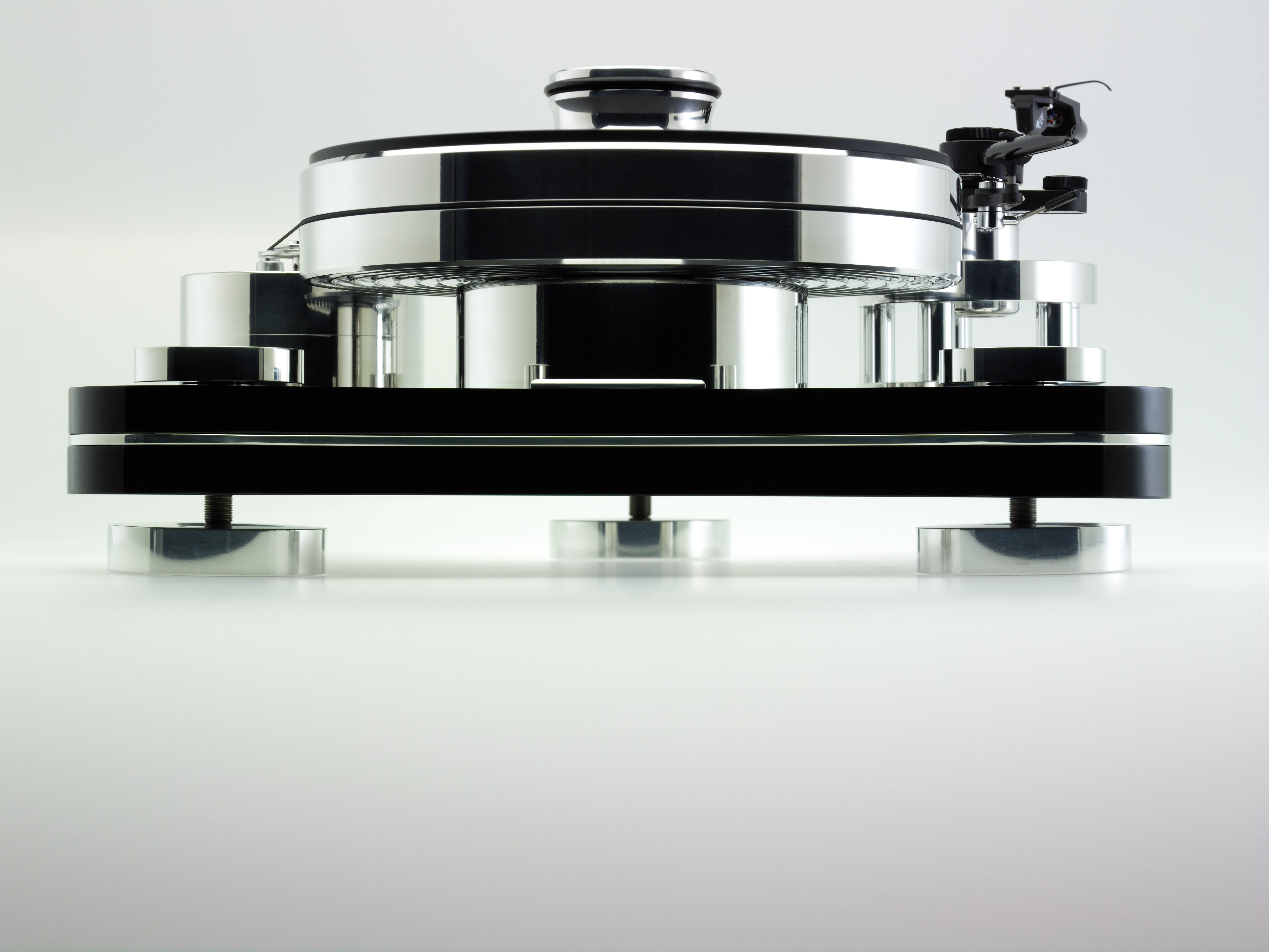 ZET_3-hl_front_unten_1