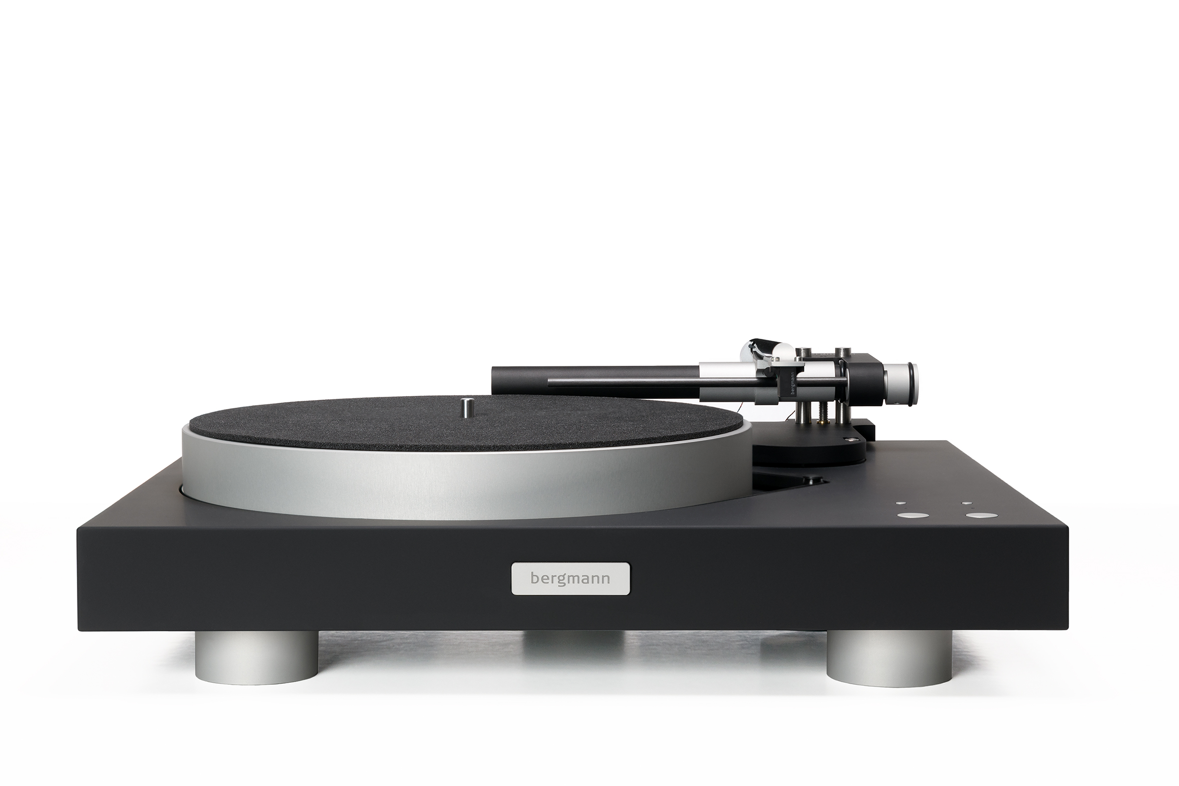 Modi-with-Thor-Front-4