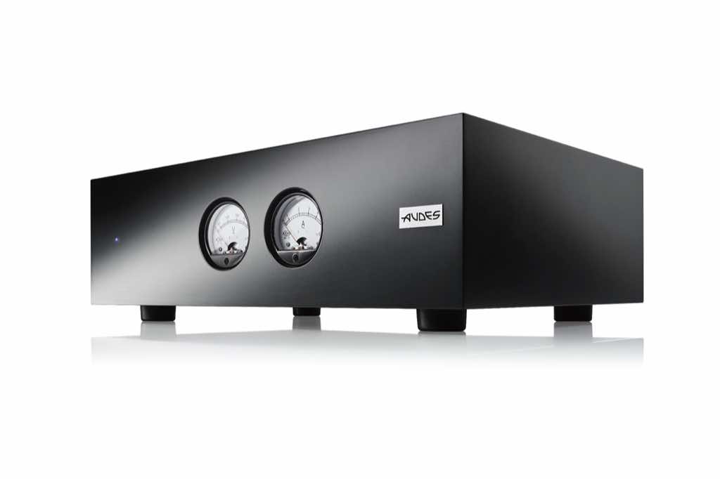 Audes ST 1500 DC Power Conditioner (für 5 Endgeräte)
