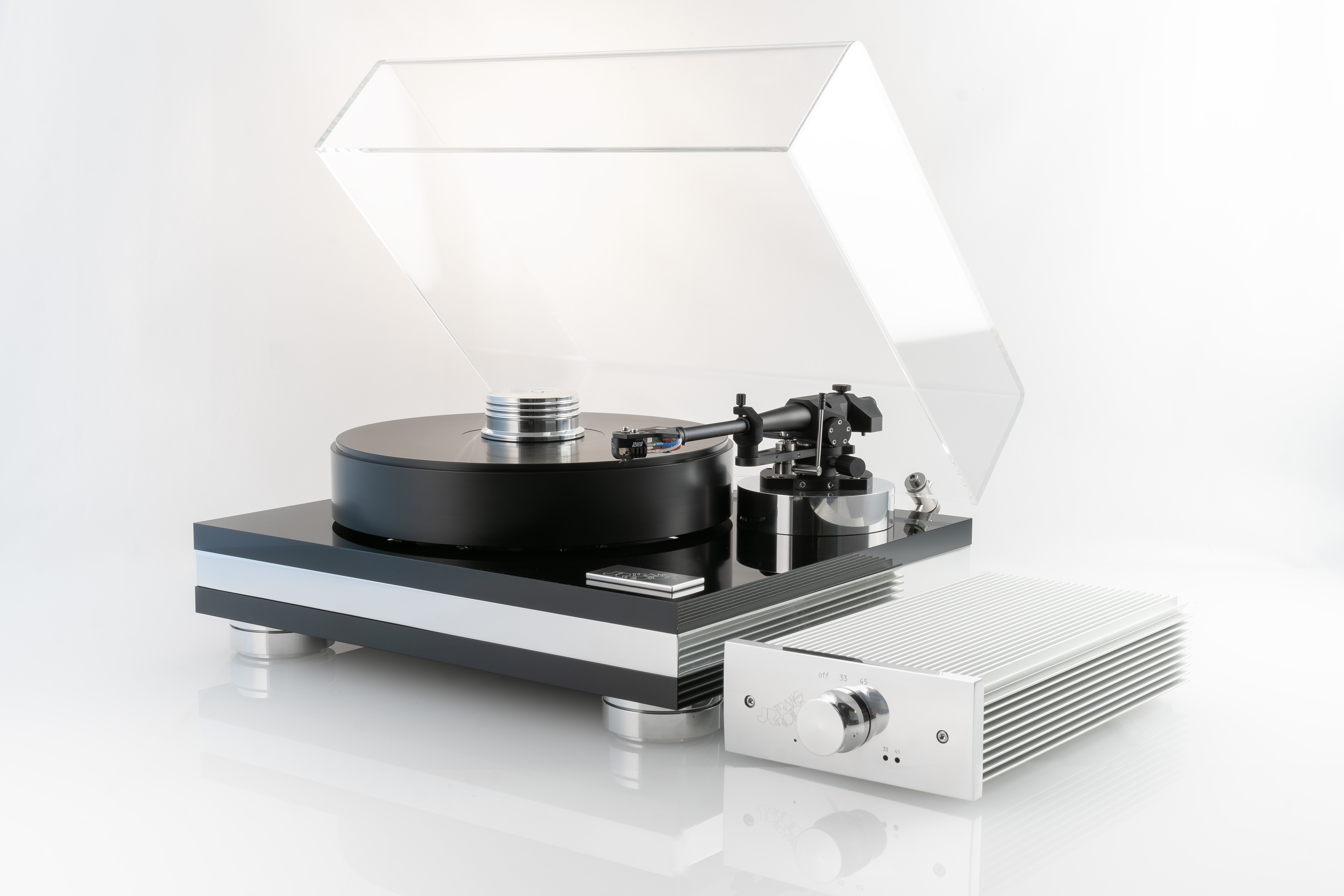 Strato-Nero-schra-g-mit-Netzteil