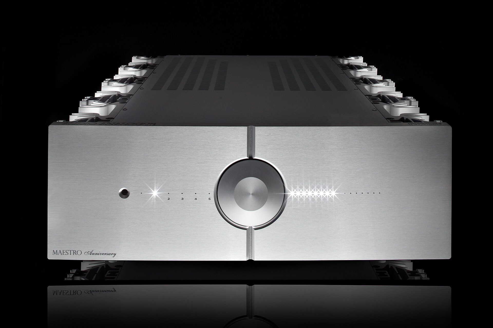 AUDIO ANALOGUE Maestro/Maestro RR Anniversary Vollverstärker AUDIO ANALOGUE Maestro/Maestro RR Anniversary Vollverstärker