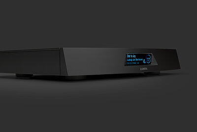 csm_LUMIN-U2-Black-front-closer-facing-right_bbf006940e