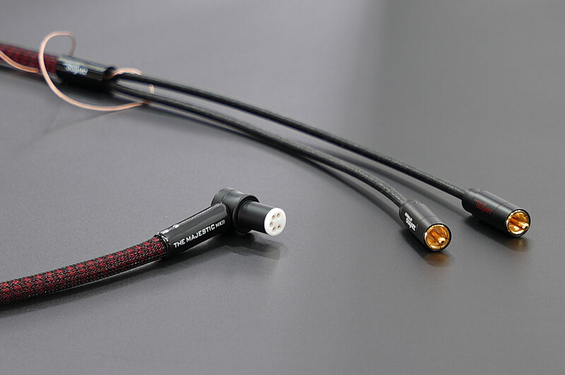 Zavfino Majestic MKII DIN 90° auf RCA  1,5m Tonarmkabel  