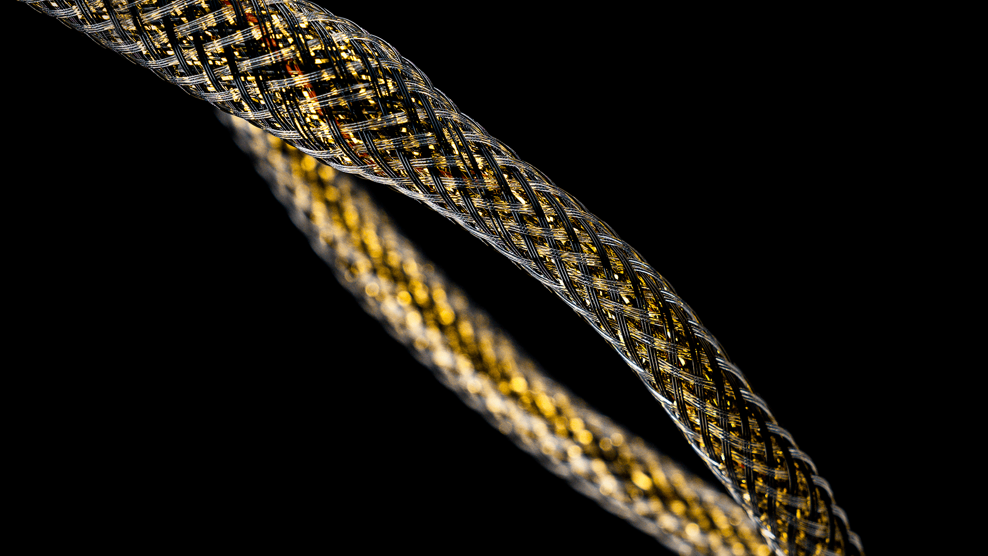 GS-XLR-1pcs-CableCrossed-HangingFoldes-Close-DESKTOP-min