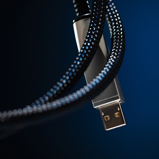 380USB_D-uai-533x533