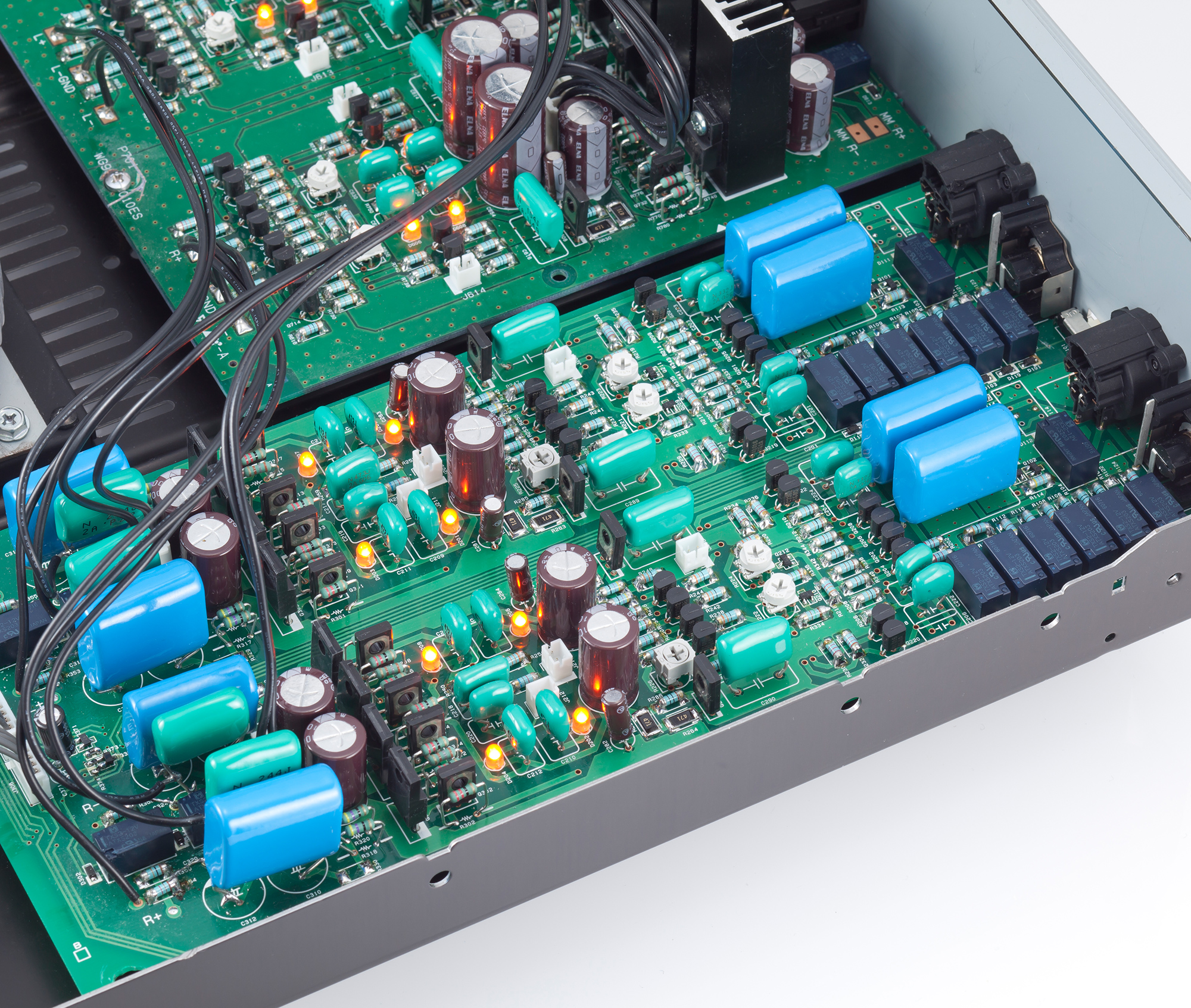 E-1_Perfectly-balanced-discrete-non-NFB-phono-equalizer