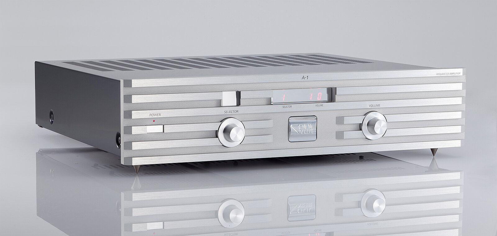 csm_A-1_silver_furi-left_ec815b6294 Soulnote A-1 Vollverstärker DEMO / aus der Vorführung