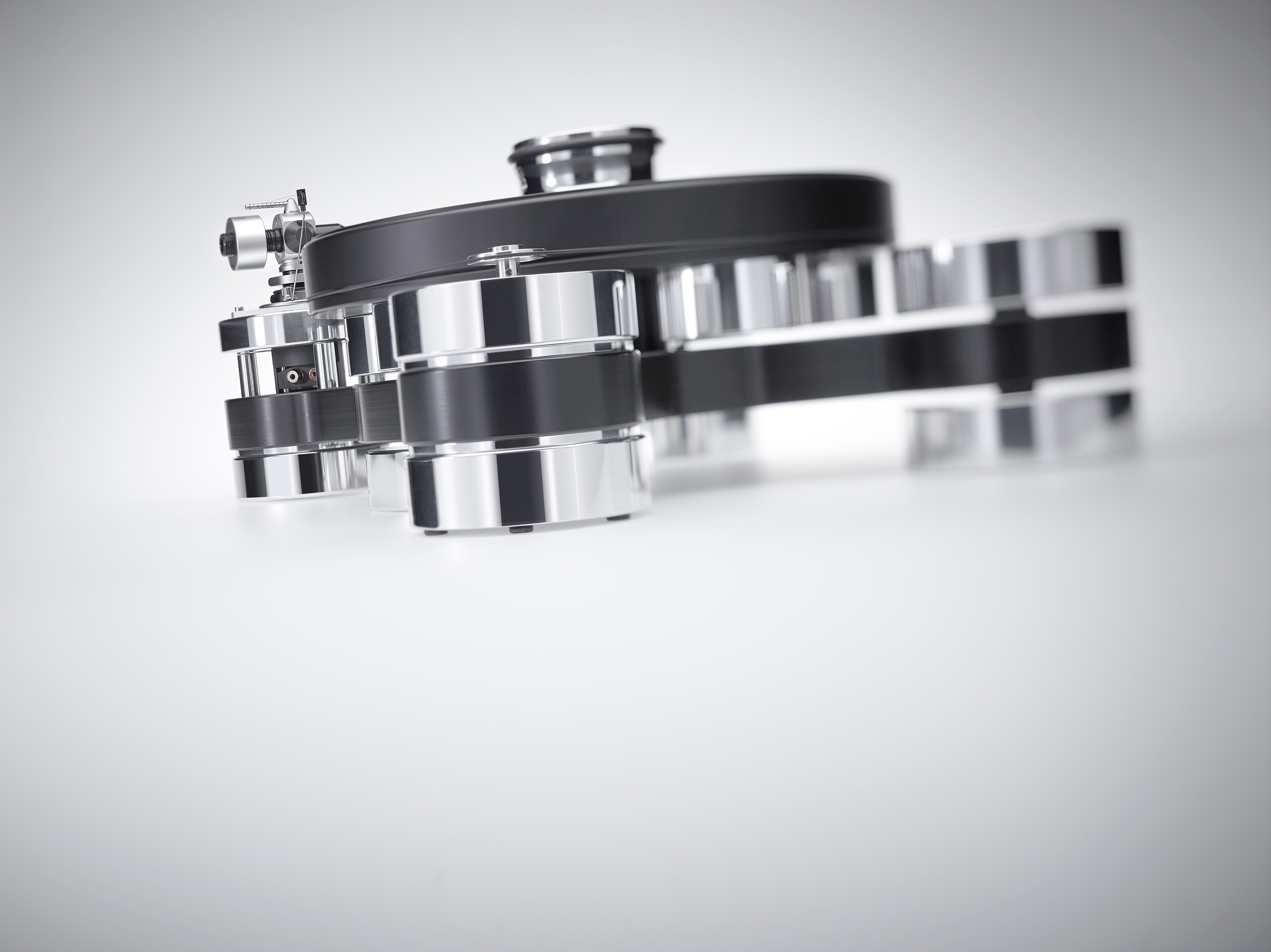 DS2-TiltHintenMotorFlach-130