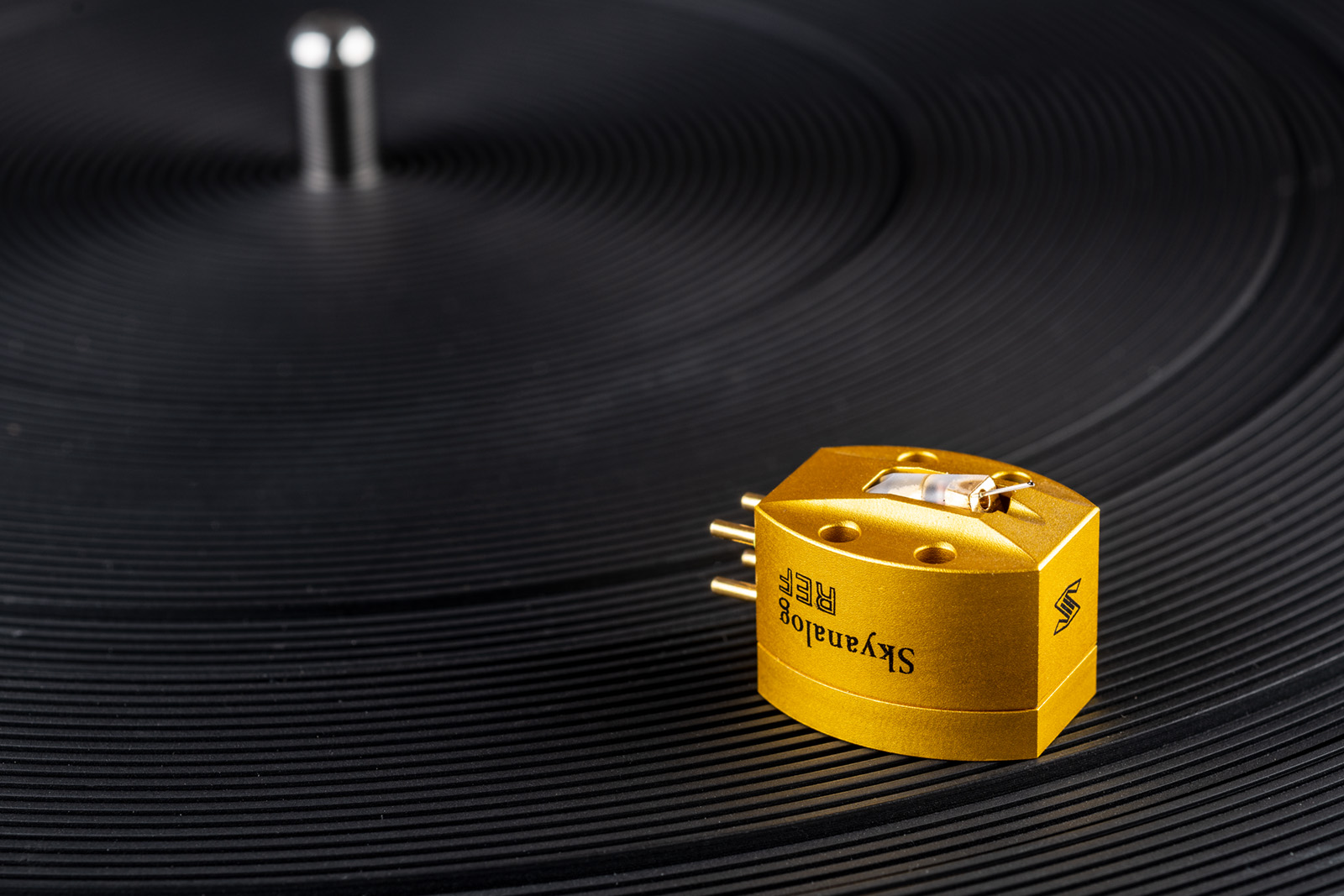 skyanalog_ref_03_1600