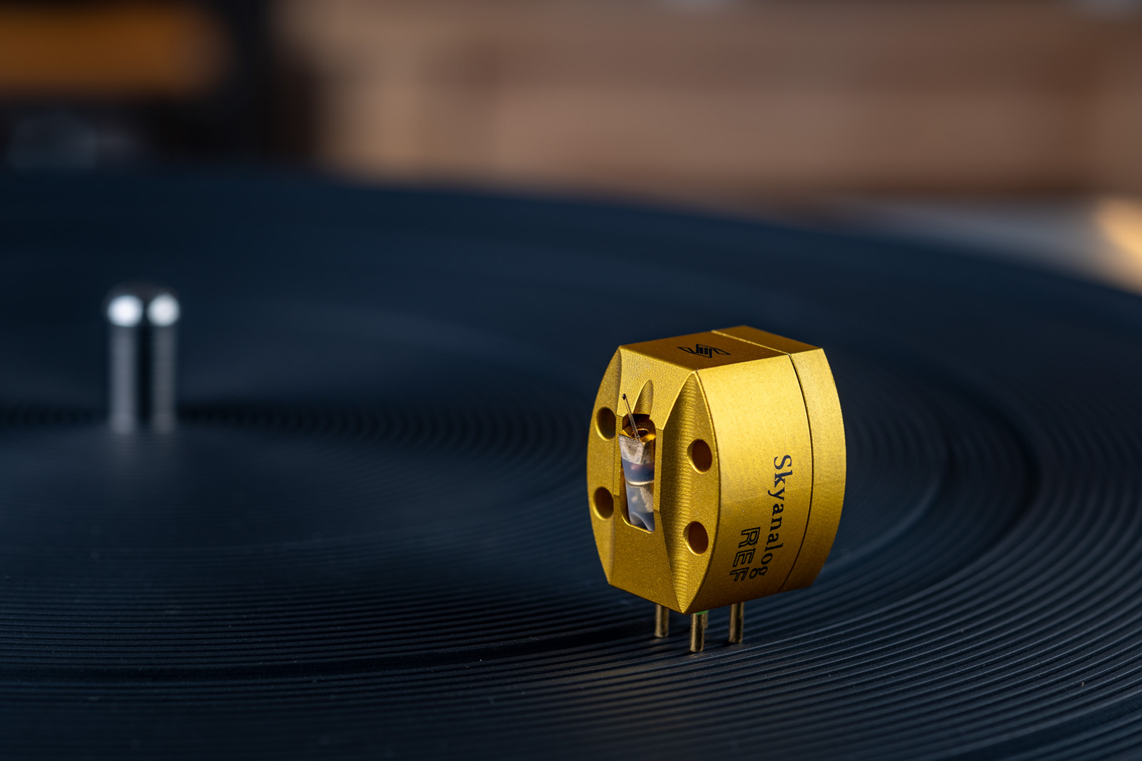 skyanalog_ref_02_1600