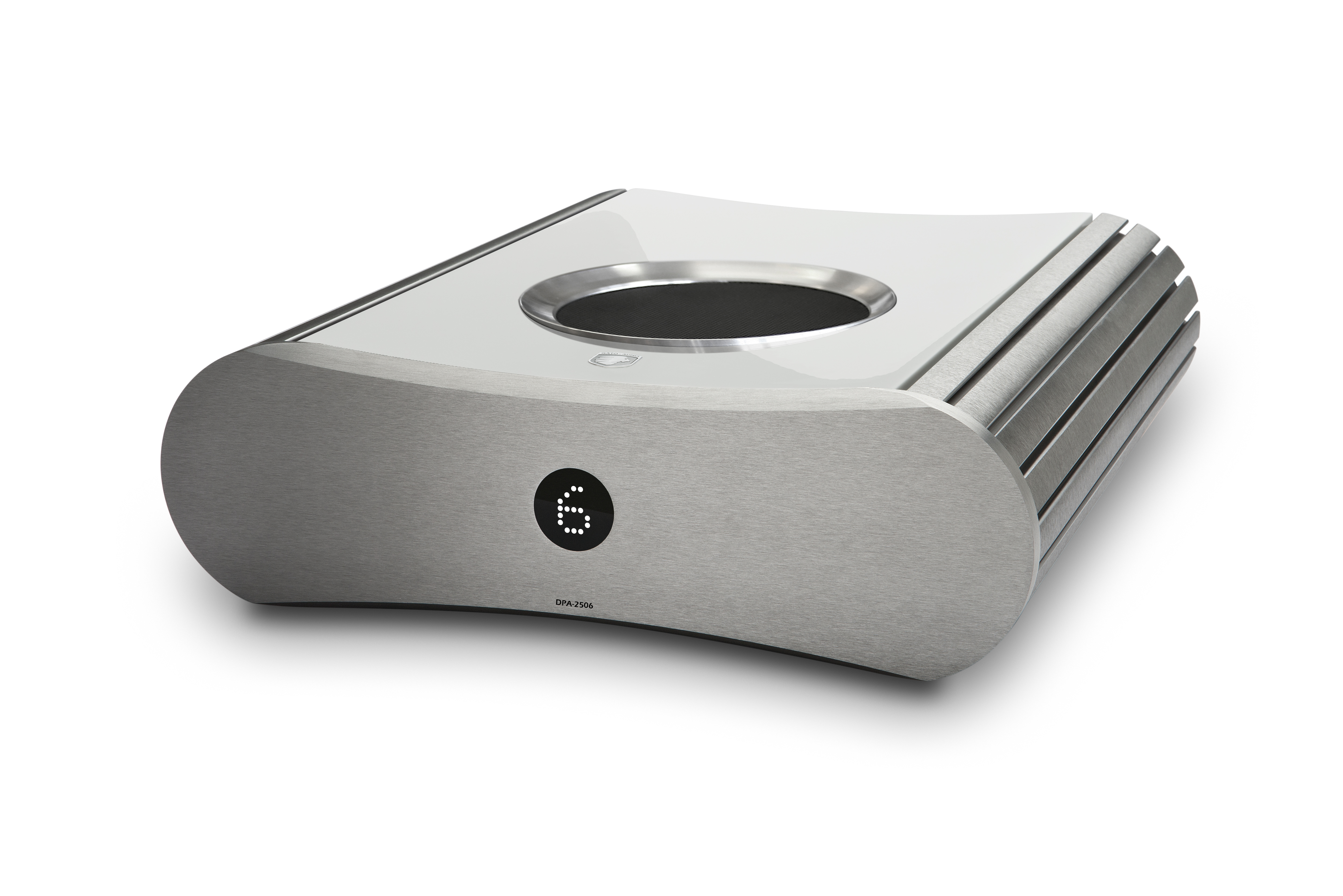 DPA-2506_persp_white_rgb Gato Audio DPA-2506 Sechskanal-Leistungsverstärker