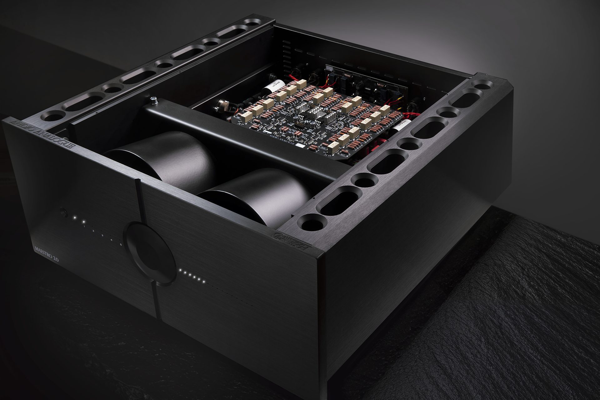 AUDIO ANALOGUE Maestro 2.0 Vollverstärker AUDIO ANALOGUE Maestro 2.0 Vollverstärker
