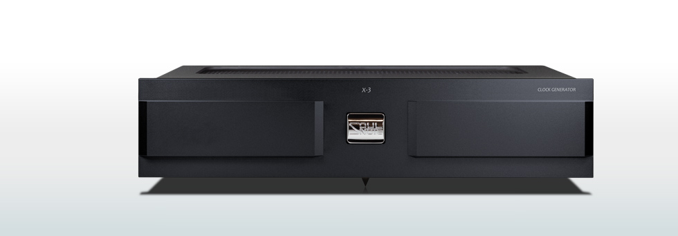 x-3_front_black-980x341