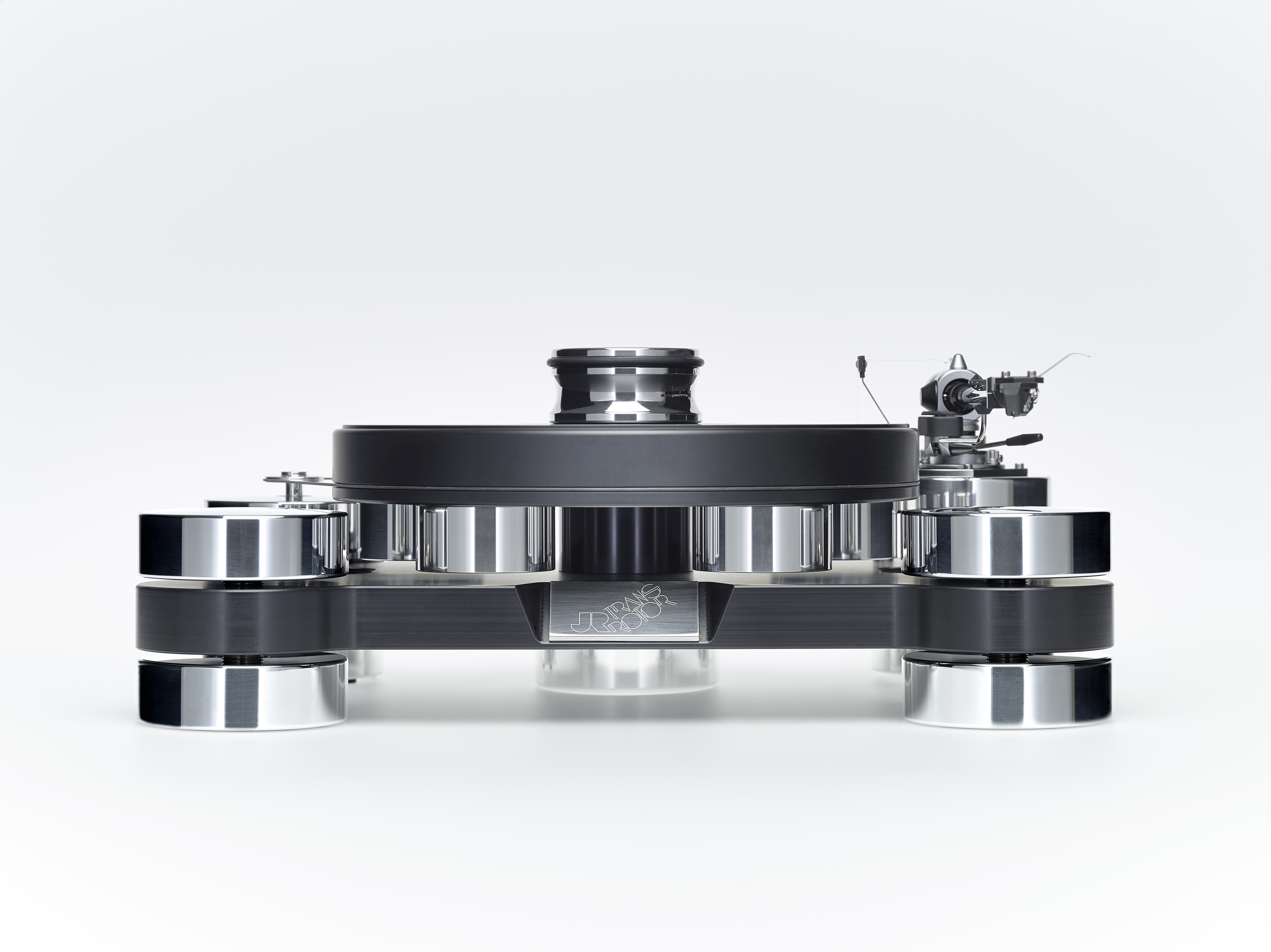 DS2-FrontFlach-043 Transrotor DARK STAR SILVER SHADOW Plattenspieler